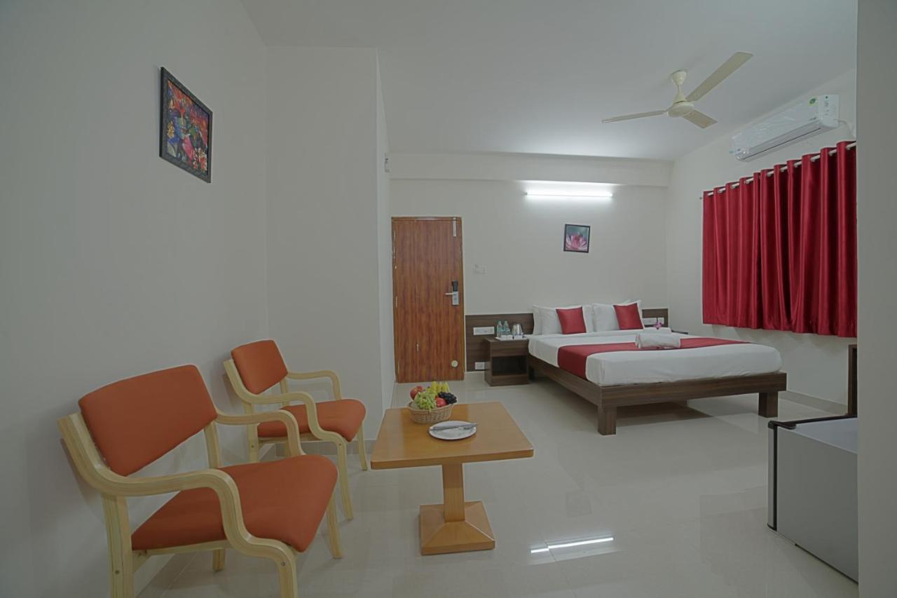 Sm Royal Suites - Hotel Near Kempegowda International Airport Bangalore Devanahalli ภายนอก รูปภาพ